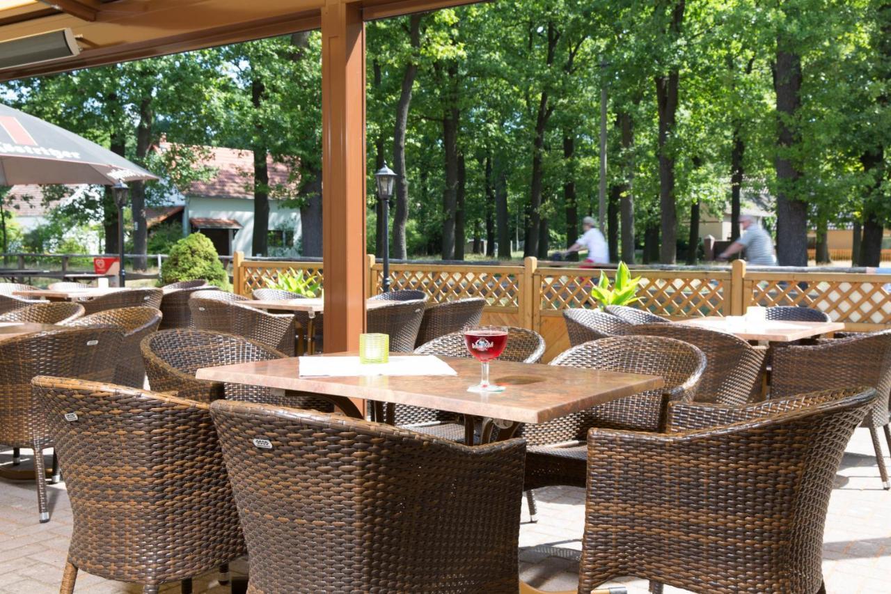 Hotel & Gasthaus Zum Eichenkranz Luckenwalde Exterior photo