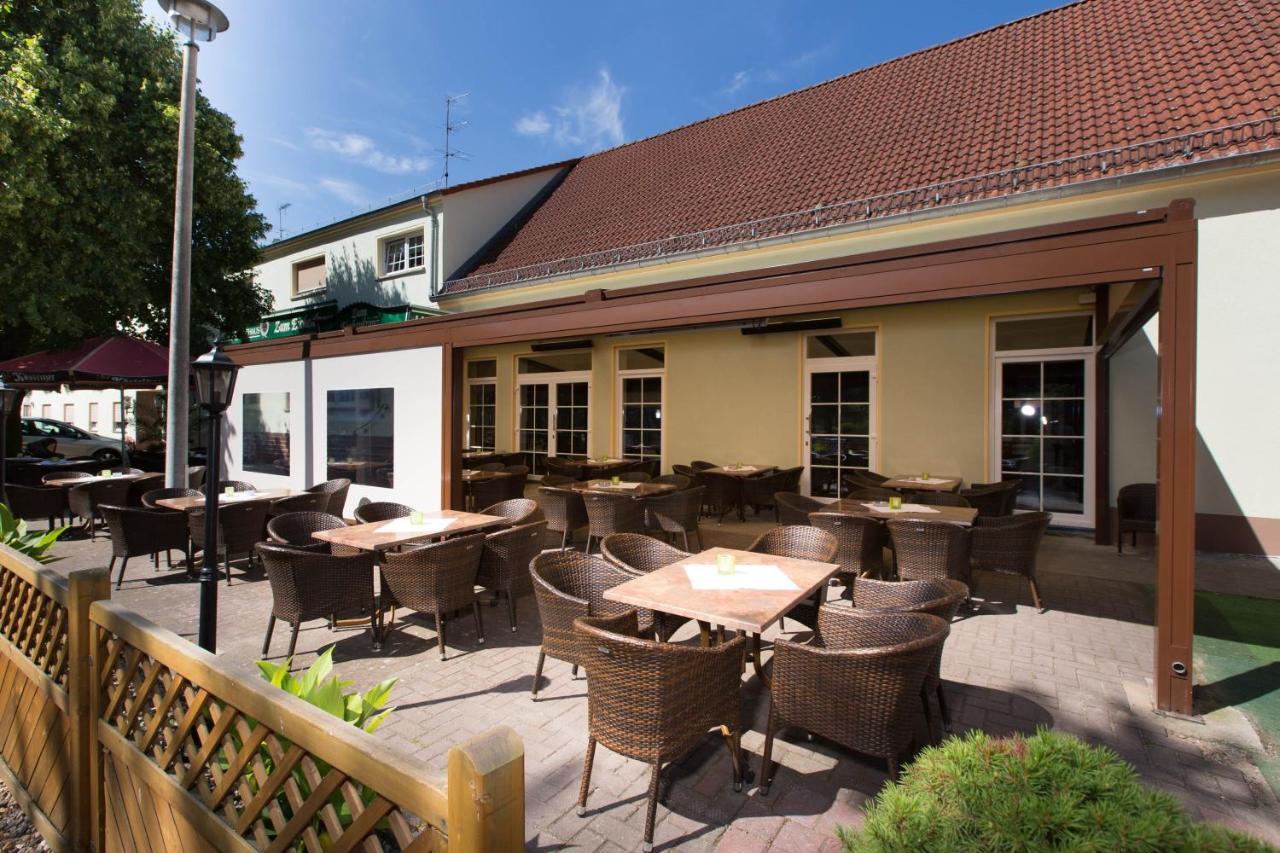 Hotel & Gasthaus Zum Eichenkranz Luckenwalde Exterior photo
